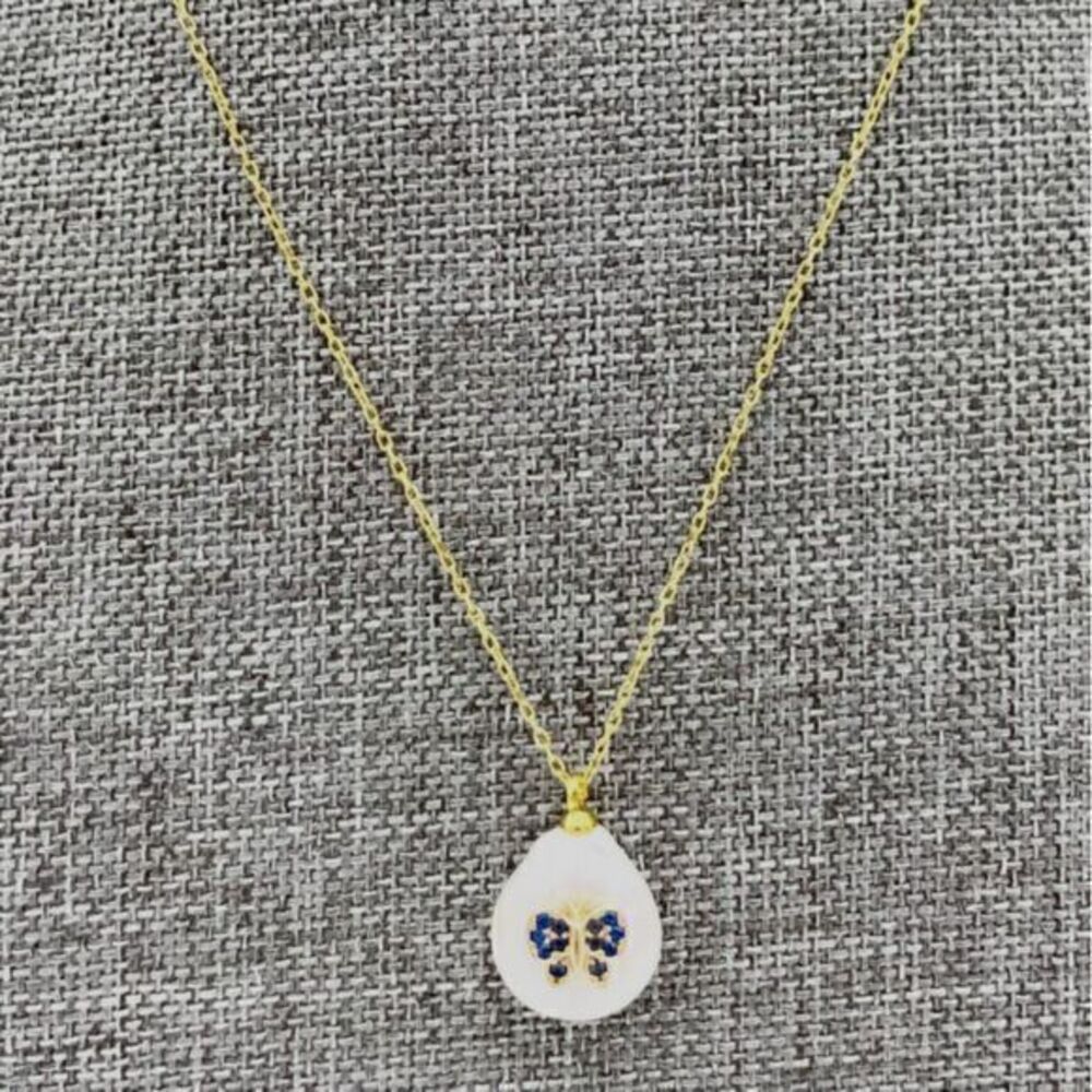 Italian natural pearl  butterfly gold necklace